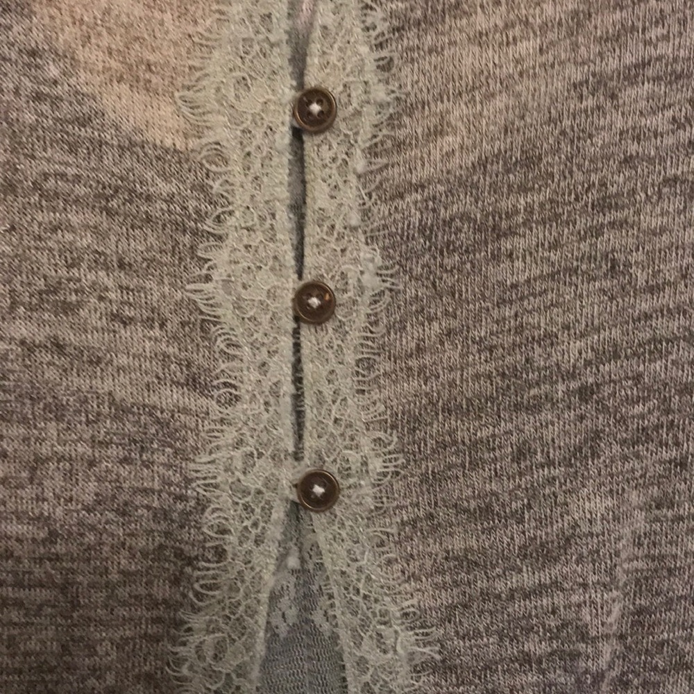 Top - Picture 4 of 5
